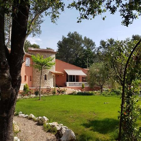 Mas D'Azur Bed & Breakfast Рокфор Ле Па Екстериор снимка