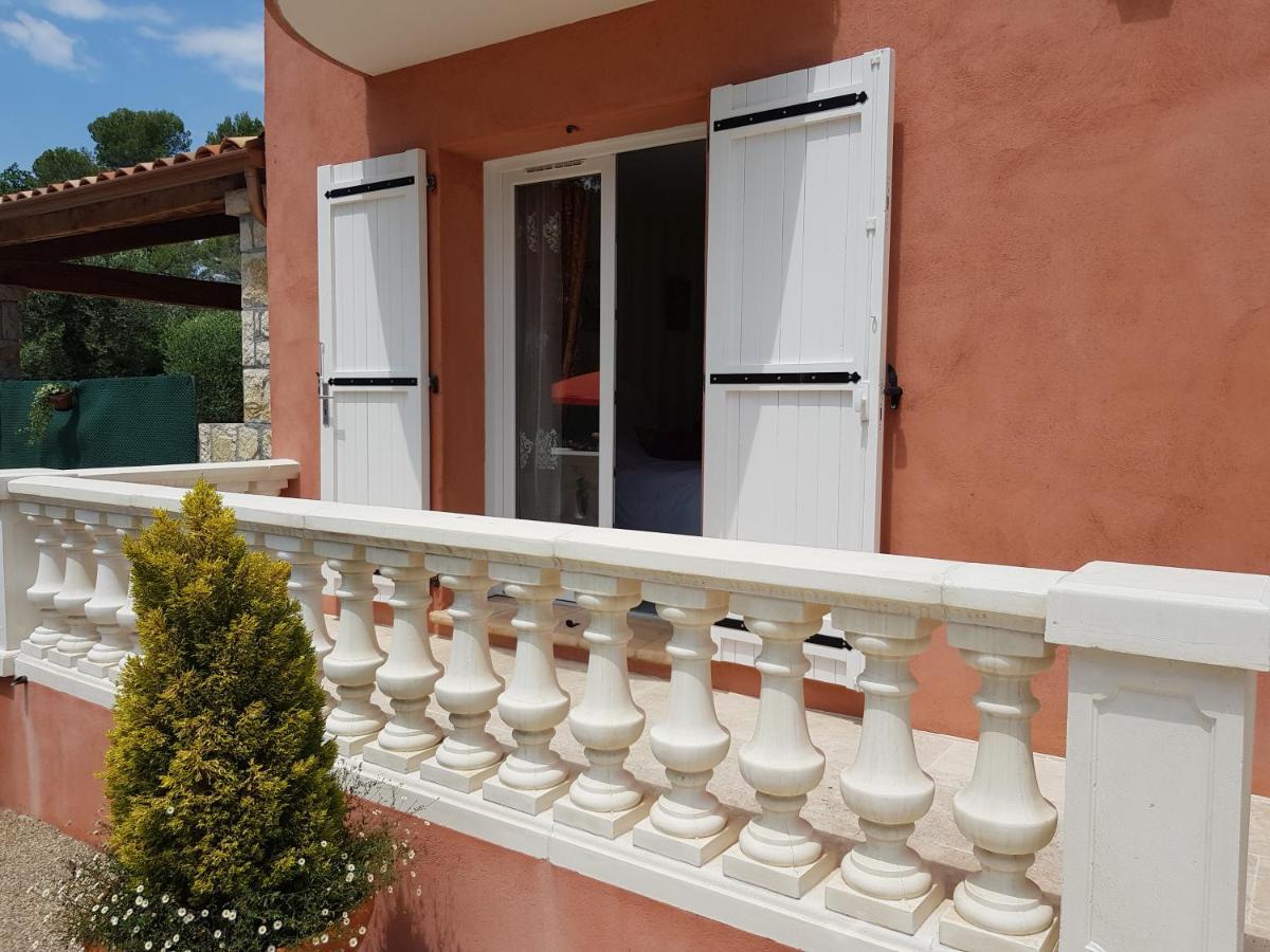 Mas D'Azur Bed & Breakfast Рокфор Ле Па Екстериор снимка