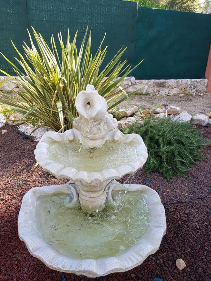 Mas D'Azur Bed & Breakfast Рокфор Ле Па Екстериор снимка