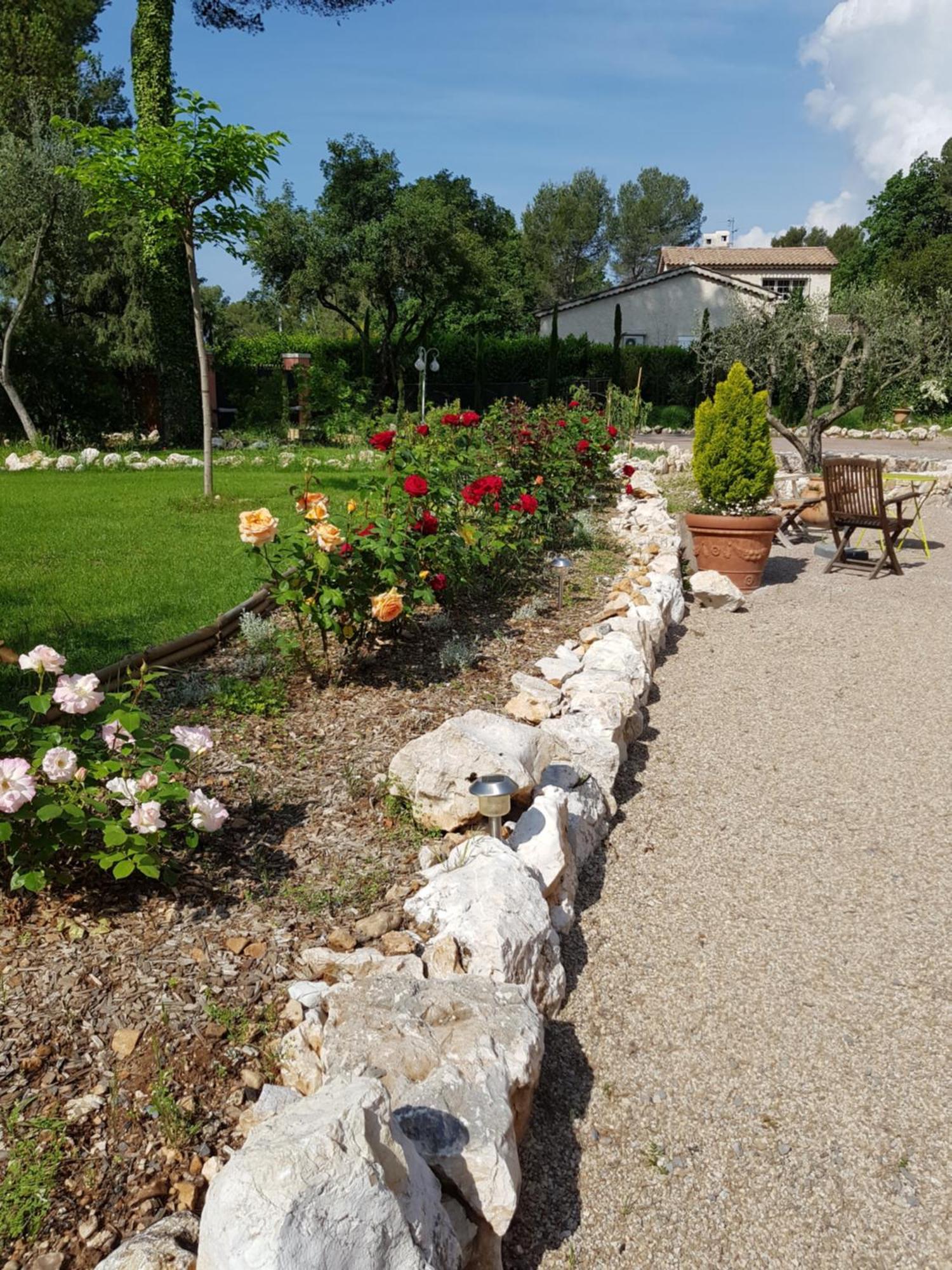 Mas D'Azur Bed & Breakfast Рокфор Ле Па Екстериор снимка